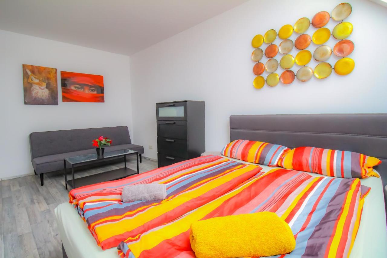 Private Triple Bedroom In Shared Apartment Dw171-4 Wien Exteriör bild